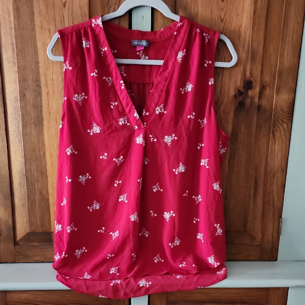 Vince Camuto Crimson Floral Sleeveless Blouse